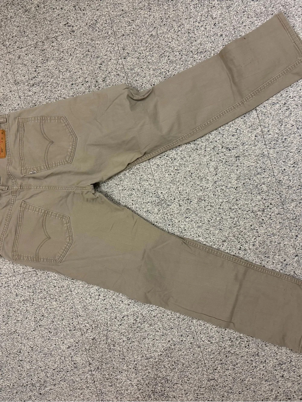 Levi's 502 Straight Khaki Pants in Tan